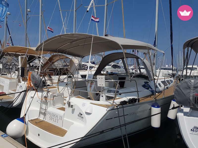 Sailboat Jeanneau Sun Odyssey 43  