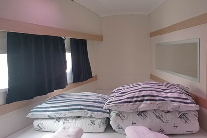 Hyra båt Katamaran Fountaine Pajot Fountaine Pajot Lucia 40 Trogir