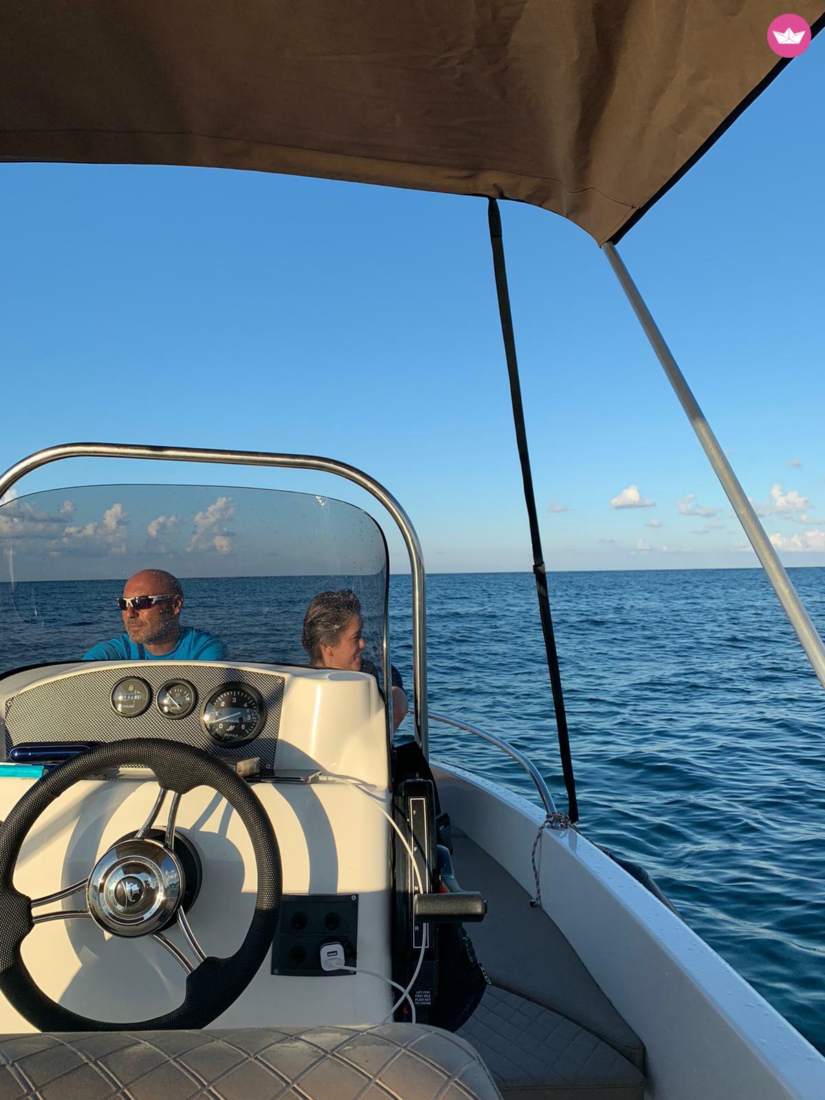 Bateau sans permis KAREL 4.80 KAREL 4.80 30cv 5