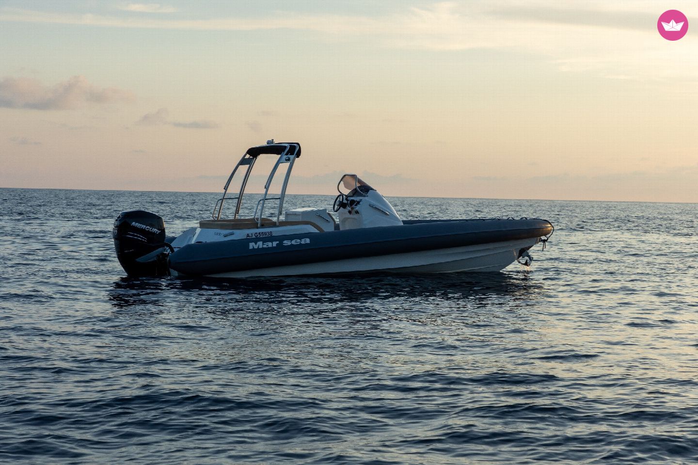 Bateau à moteur MAR SEA MAR SEA 850 400cv 3