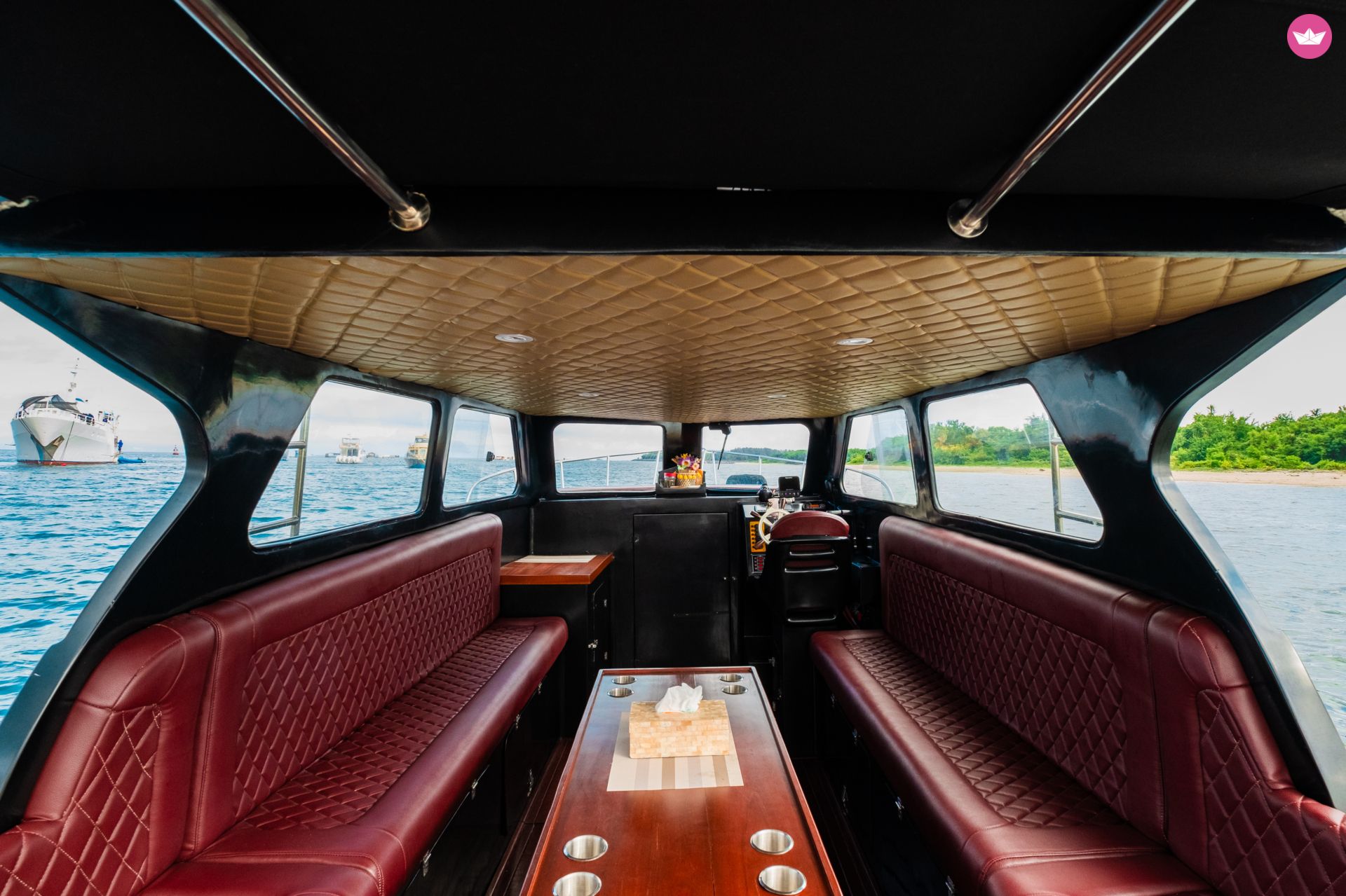 Bateau à moteur Indonesia Final Model 500cv 6