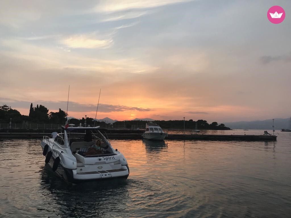 Sunseeker Superhawk 48', Coucher de Soleil Cannes, 15 mètres photo 2