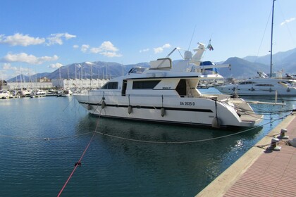 Rental Motor yacht Posillipo Technema67 Castellammare di Stabia