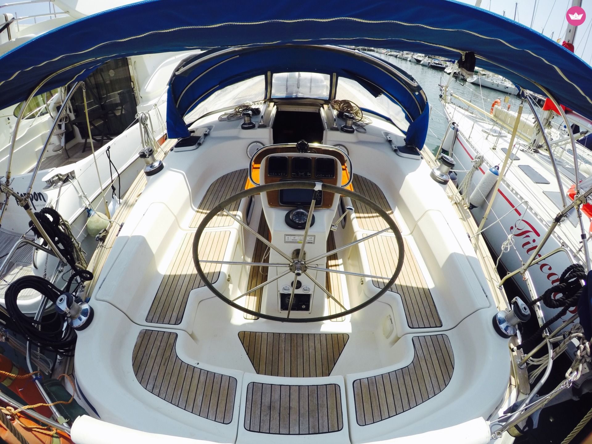 Sailboat Bavaria 42 Cruiser  