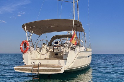Alquiler Velero Bavaria 40 Cruiser Calafell