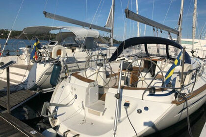 Rental Sailboat BAVARIA 44 Stockholm