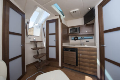 Searay 355 sundancer toute options, Clim, deux cabines...