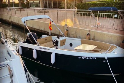 Hire Motorboat Mareti 585 2023!! Aguilas