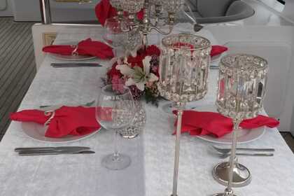 24m Amazing SBH R Motoryat B13