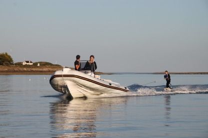Charter RIB Capelli Tempest 625 Easy La Trinité-sur-Mer