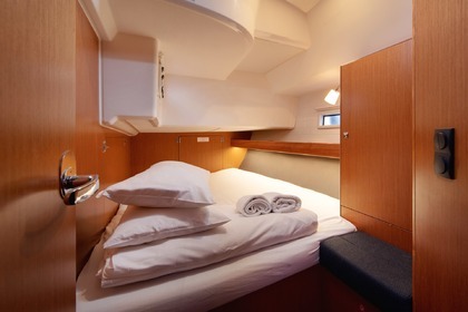 Парусник Бавария Крейсер 46