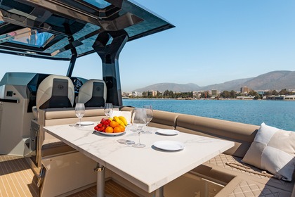 Hire Motorboat Tesoro yachts T41XL Glyfada