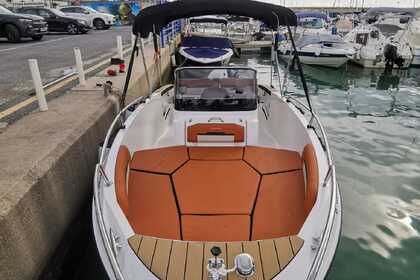 Alquiler de barco con licencia en Málaga