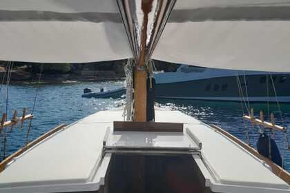 Discover Timeless Elegance on the Seas with Our Trehandiri!