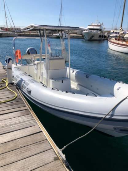 Location Semi-rigide Caribe Ub 24 Marseille