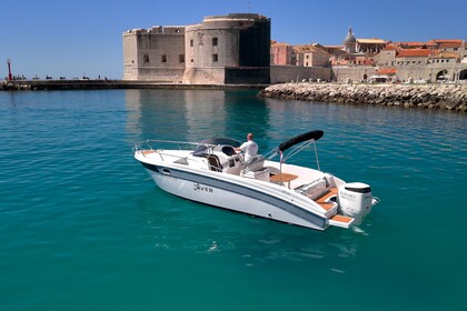Miete Motorboot Brand NEW Saver 750 wa Dubrovnik