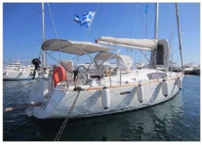 Charter Sailboat Beneteau Oceanis 43 Athens