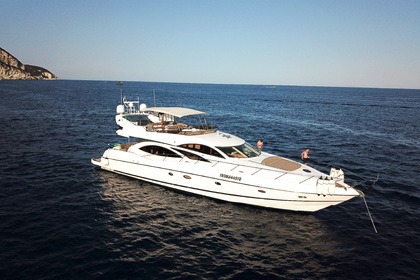 Location Bateau à moteur Sunseeker 74 Manhattan Sanremo