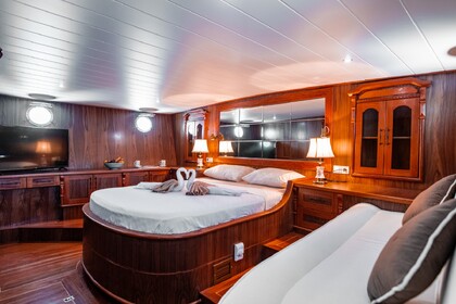 Traditional custom built gulet with a capacity of 10 people