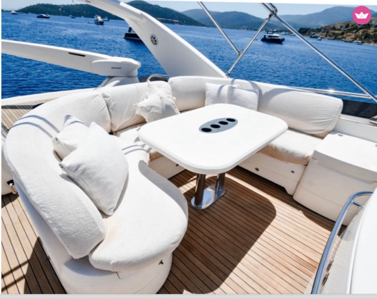 Bateau à moteur Princess 20,18 2700cv 6