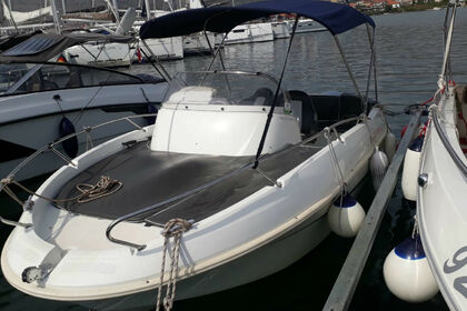 Hire Motorboat BENETEAU Flyer 550 Sundeck Lopar