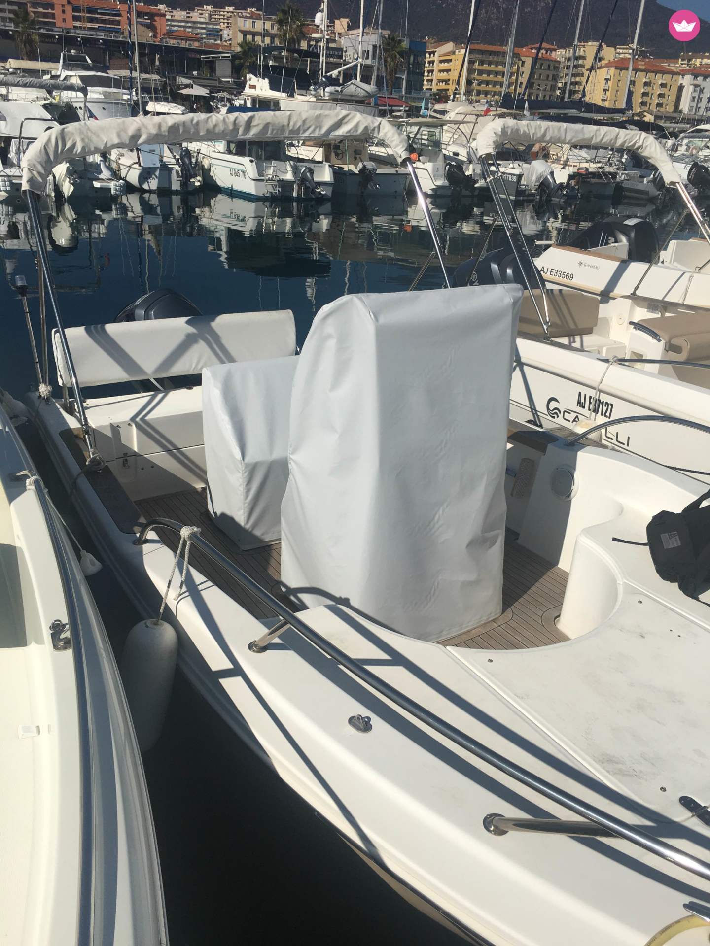 Bateau à moteur Capelli 18 Class Open 115Cv Yamaha 4T à louer