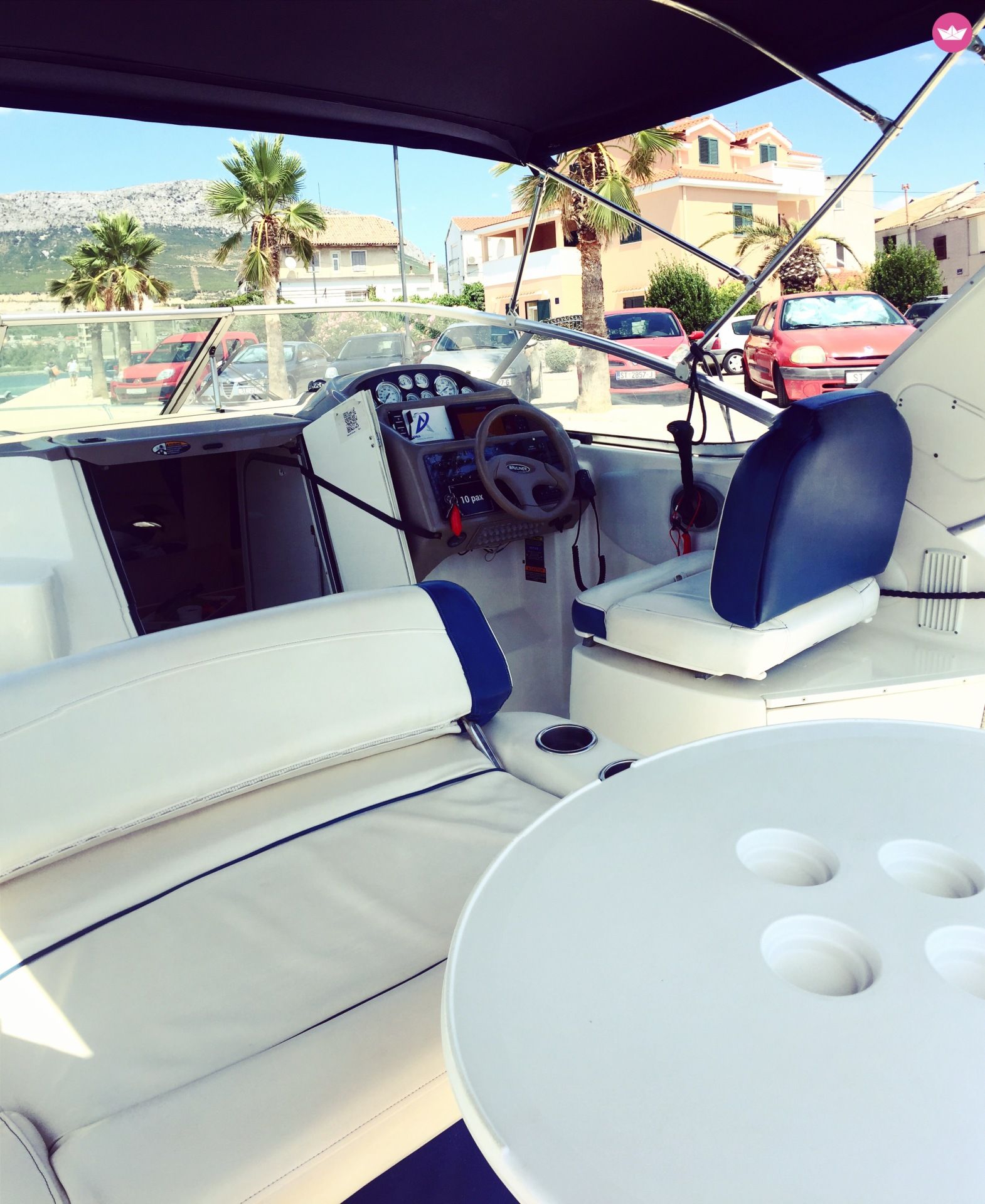 Motorboat Bayliner 285 Ciera Cruiser  