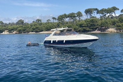 Hire Motorboat Sunseeker Commanche 40 Cannes
