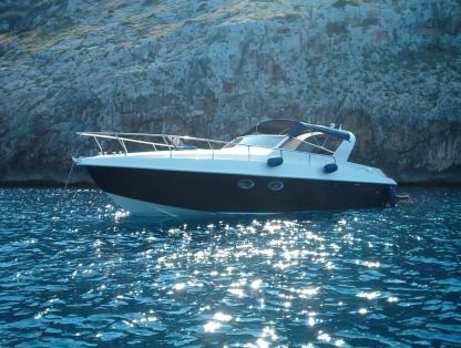 Charter Motorboat Canamer 33 Porto Cesareo