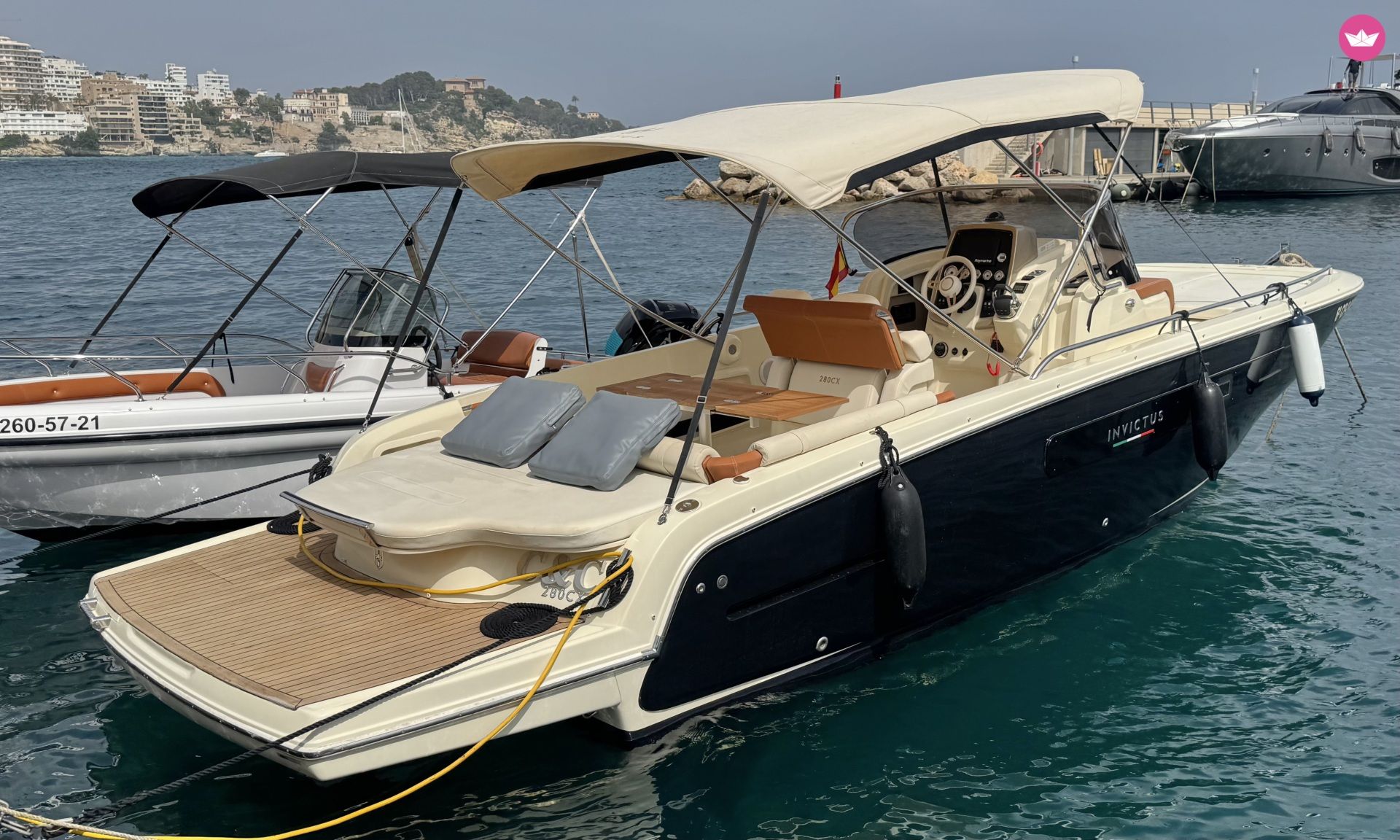 Invictus 280CX photo 3