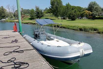 Noleggio Barca a motore Bwa 7.50 m 150 hp Sarzana