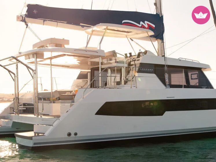 Catamaran Moorings 4200/3/3 12m 3