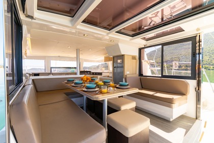 Bali Catamaran 4.1 - Sofia