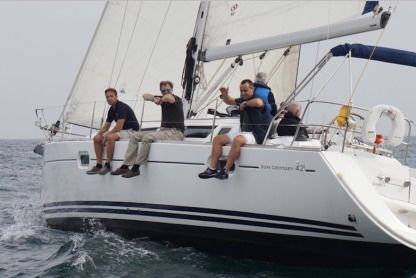 Location Voilier Jeanneau 42 Torreguadiaro