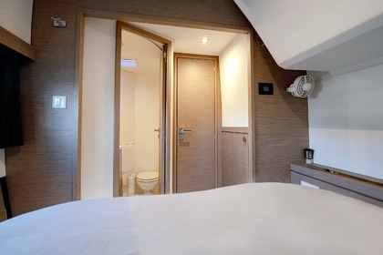 CATAMARÁN – FOUNTAINE PAJOT ISLA 40 “ATLANTIC”