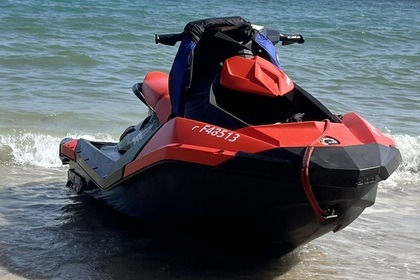 Location Jet-ski See Doo Spark 90 Le Marin