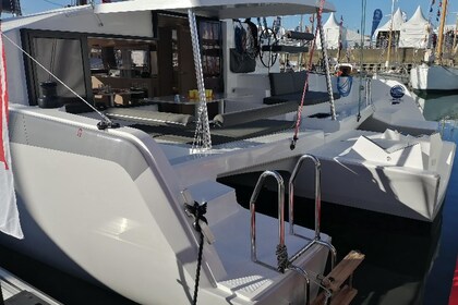 Charter Catamaran  NEEL 43 Toulon