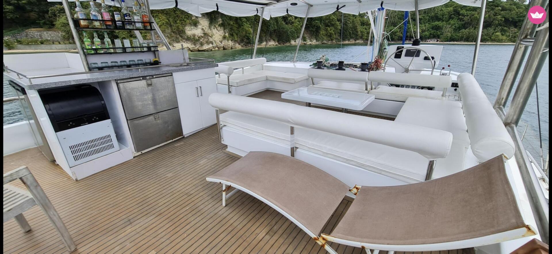 Catamaran Robertson & Caine Leopard 58 16.5m 5