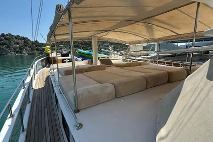 Sail in Kaş with a Spacious 19m Gulet – 12-Person Comfort