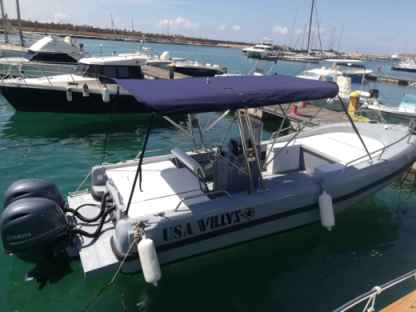 Location Bateau à moteur Intav Blob 75 Marina di Leuca