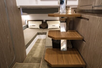 Location Bateau à moteur Salpa SALPA AVANT GARDE1.1 Coti-Chiavari