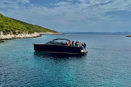 Charter Motorboat Colnago Marine 37 open Split