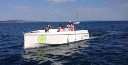 Location Bateau à moteur Obiship Costo Morgat
