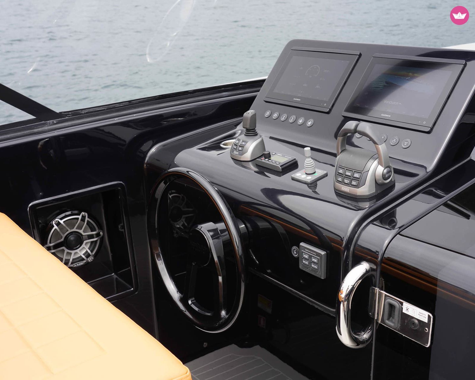 Bateau à moteur Vandutch Marine 40 480cv 4