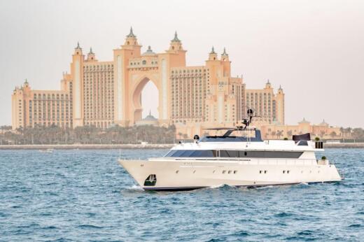 150 ft yacht rental