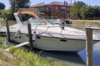 Rental Motorboat Regal Commodore 3060 Venice