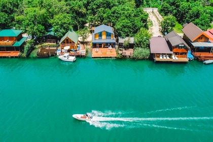 Only 1,5 hour boat trip