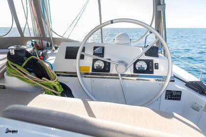 Location Catamaran Catana Group Bali 4.2 Alimos