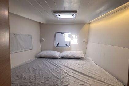 Location Catamaran Excess Excess 14 - 4 + 2 cab. Saint-Mandrier-sur-Mer