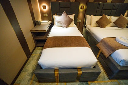 38m Luxury Motor Yacht